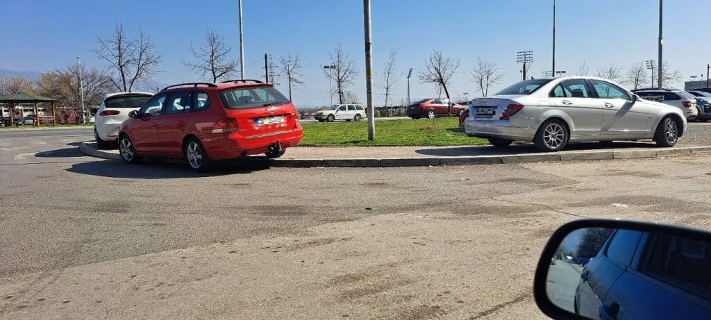 parking-novo-lisice-tereni4-1024x461.webp