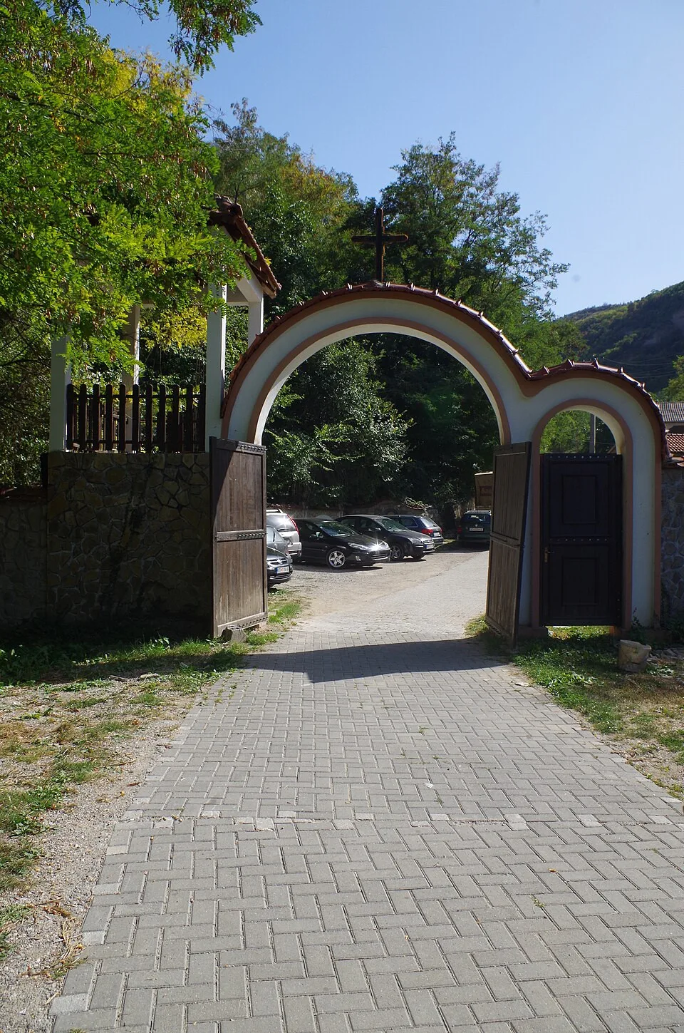 mokliski-manastir.webp