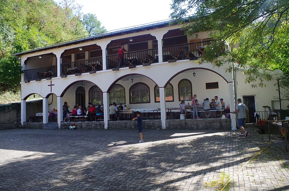 mokliski-manastir-4.webp